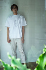 【2021 SPECIAL PRICE】Meme-ci × A blends イラストTシャツ "french bull" - A blends official | ブランド公式オンラインストア