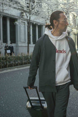 【2021 Spring NEW Arrivals】A blends 製品染めフロッキープリントスウェットパーカ - A blends official | ブランド公式オンラインストア