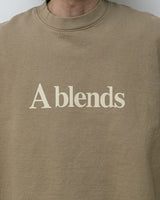 製品染めフロッキープリントスウェットクルーネック