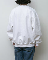 製品染めフロッキープリントスウェットクルーネック