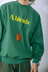 製品染めフロッキープリントスウェットクルーネック